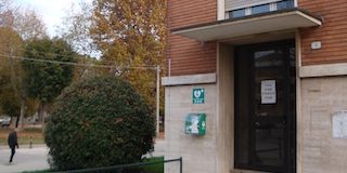 CRI defibrillatori Scuole Elementari via Ton_1