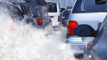 inquinamento aria traffico smog auto blocco