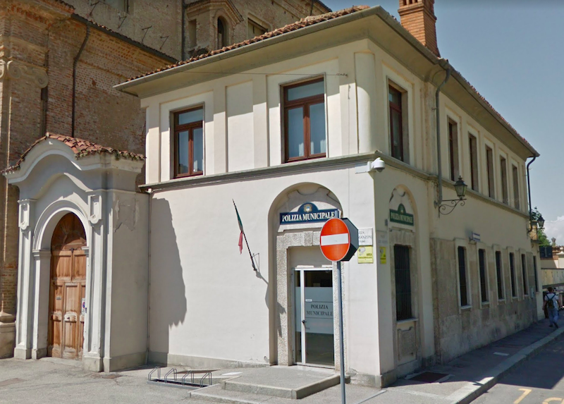 carmagnola polizia municipale concorso ph. Google Street View