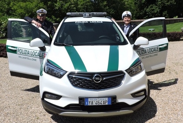 Nuova Auto Polizia locale Villastellone ph Il Carmagnolese