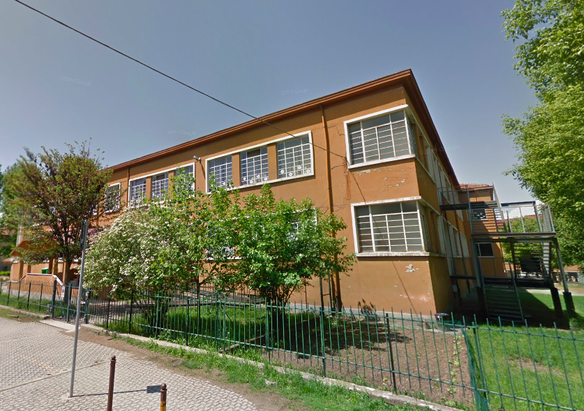 scuola Rayneri Carmagnola edilizia scolastica ph Google Street View