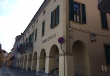 Poirino municipio consiglio comunale marciapiedi uffici comunali ottobre