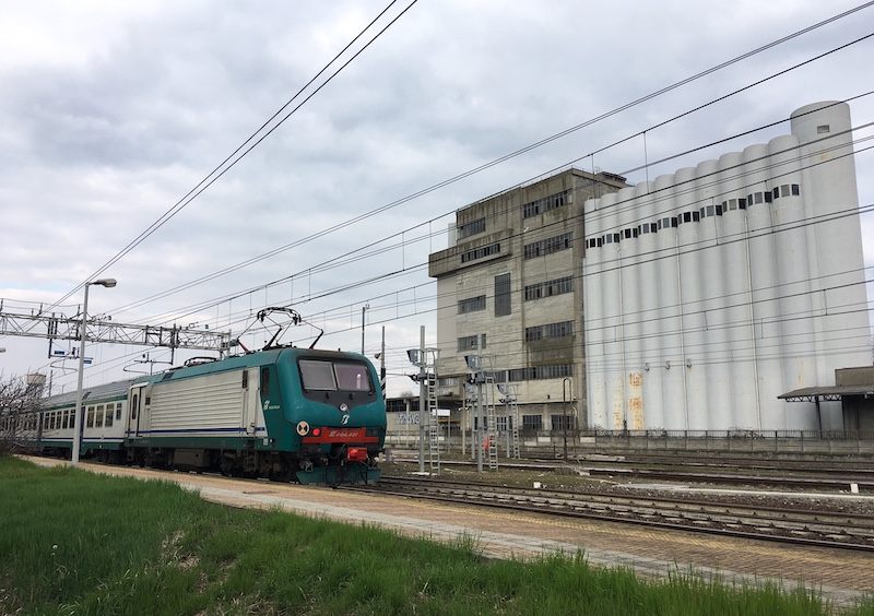 treni piemonte stazione di Carmagnola foto Francesco Rasero Il Carmagnolese