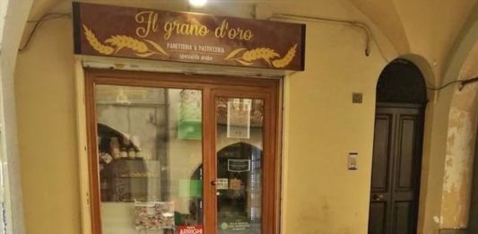 pane fresco gratis coronavirus difficoltà carmagnola il grano d'oro