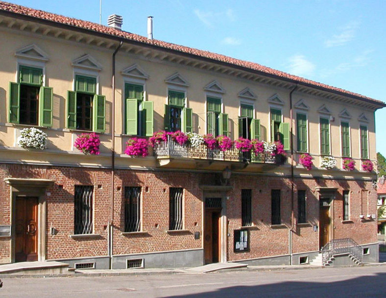 biblioteca uffici comunali comune ceresole d'alba