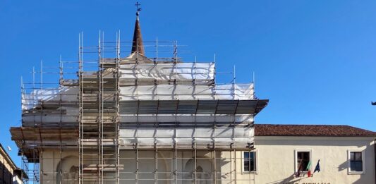 Carmagnola Sant'Agostino chiesa impalcatura recupero