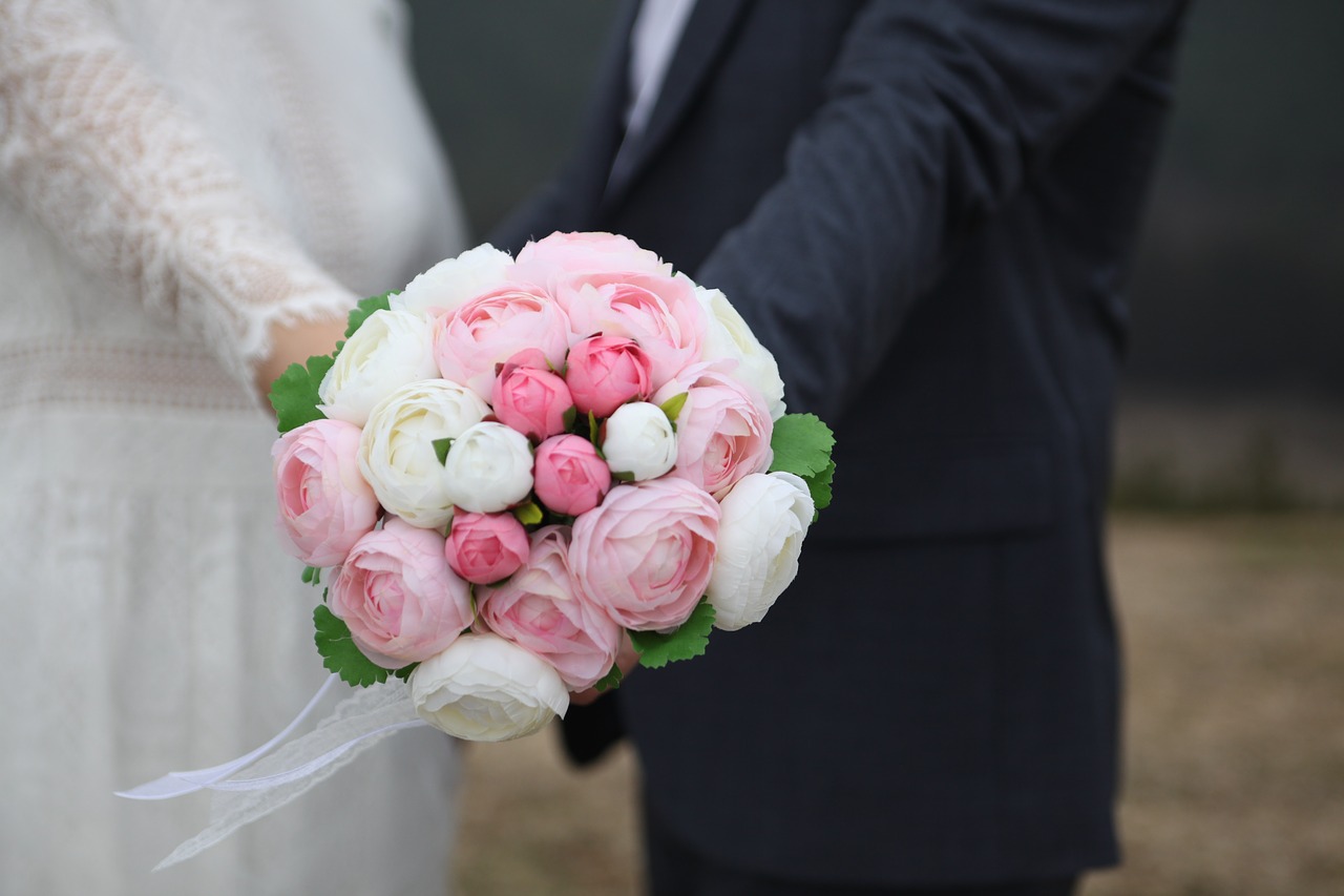 Villastellone, gli anniversari di matrimonio vengono celebrati per posta