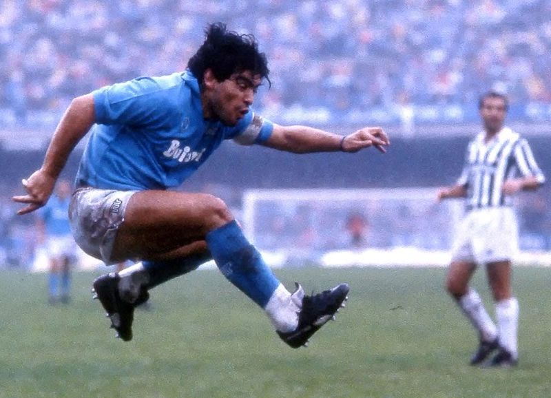 maradona napoli juve