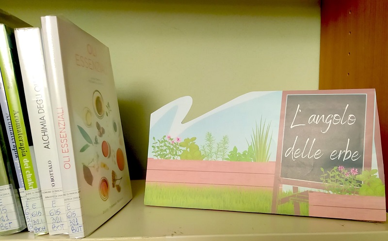 Alla biblioteca di Pancalieri arriva l'angolo delle erbe