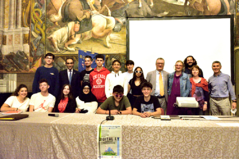 I ragazzi dell'Arimondi Eula protagonisti del progetto “Cittadinanza digitale”