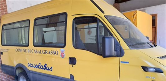 Casalgrasso asta scuolabus