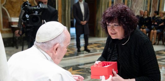 lettera castagnole piemonte papa francesco flavia curti la città delle donne violenza sulle donne