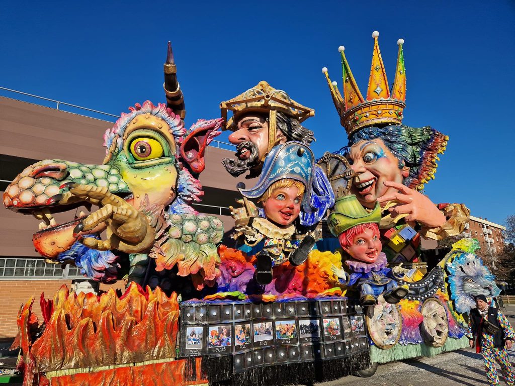 piobesi torinese carnevale carro carri allegorici sfilata festa proloco