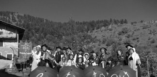 castagnole piemonte roure la tèto aut a testa alta gruppo tradizioni popolari ricavato claudio bonifazio fotografo val chisone val san martino val germanasca