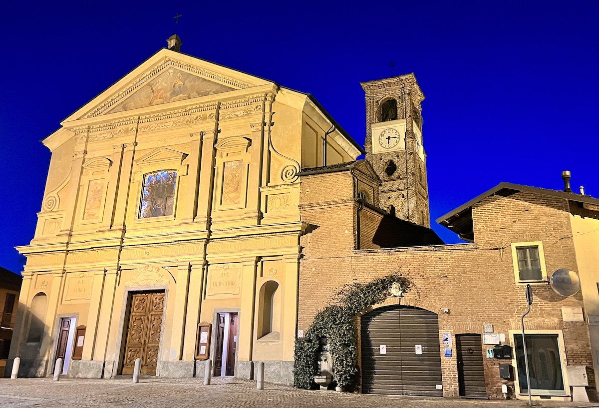 Carmagnola: si preparano i lavori per il nuovo sagrato di San Bernardo