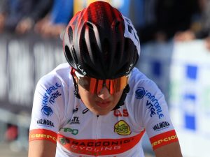 Irene Cagnazzo in maglia azzurra al Tour du Gévaudan Occitaine