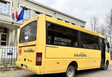 scuolabus carmagnola trasporto biblioteca