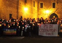 fiaccolata per la pace Carmagnola Israele Palestina