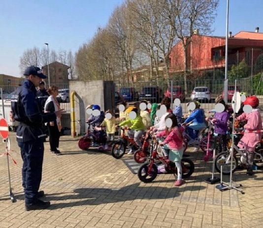 Poirino bambini sicurezza stradale